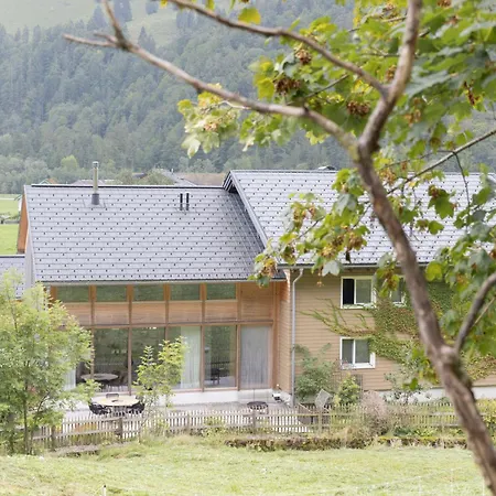 Haus Zehn * Schnepfau